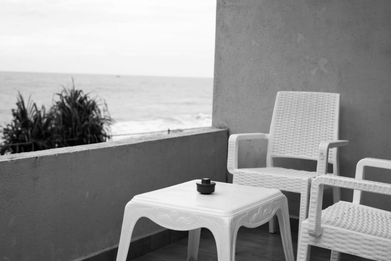 Blue Wave Beach Villa By Aaryan Group Ambalangoda  Eksteriør billede