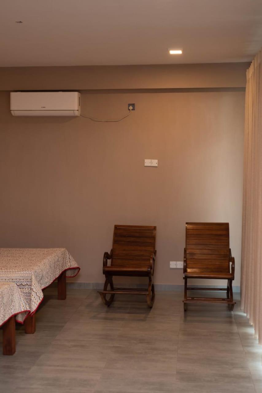 Blue Wave Beach Villa By Aaryan Group Ambalangoda  Eksteriør billede